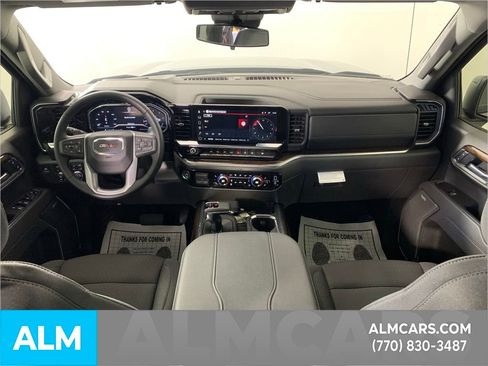 Used 2025 GMC Sierra 1500 Elevation w/ Preferred Package image 28