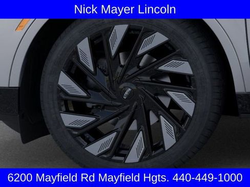 New 2025 Lincoln Nautilus Reserve w/ Jet Appearance Package image 19