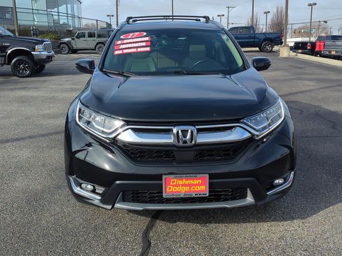 Used 2017 Honda CR-V Touring image 2