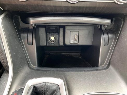 Used 2019 Honda Accord EX image 31