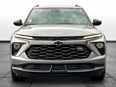 Used 2024 Chevrolet TrailBlazer RS AWD/4WD image 2