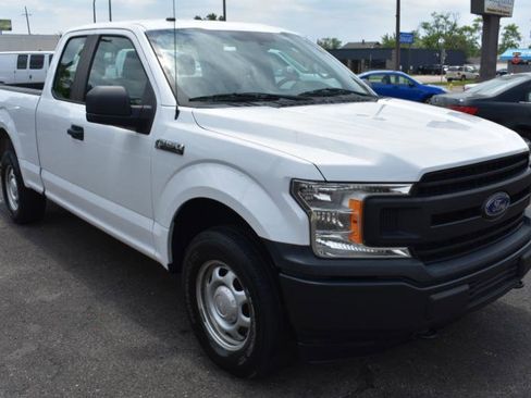 Used 2018 Ford F150 XL w/ Equipment Group 101A Mid AWD/4WD image 2
