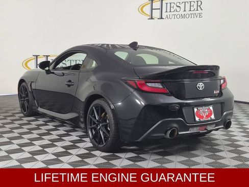 Used 2025 Toyota GR86 Premium RWD image 5