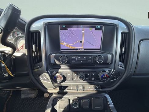 Used 2016 Chevrolet Silverado 1500 LTZ Z71 w/ LTZ Plus Package AWD/4WD image 12