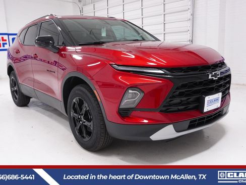 New 2026 Chevrolet Blazer LT w/ Convenience Package FWD image 3