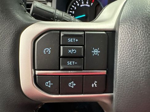 Used 2024 Ford Expedition XLT AWD/4WD image 20