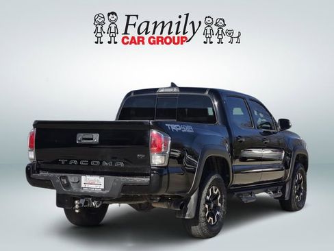 Used 2023 Toyota Tacoma TRD Off-Road w/ Technology Package image 4