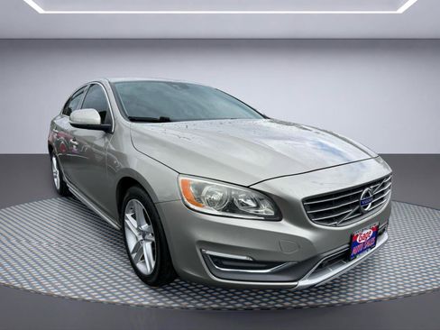 Used 2015 Volvo S60 T5 Platinum FWD image 10