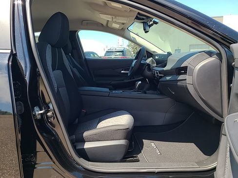 New 2026 Nissan Sentra SV w/ SV Convenience Package FWD image 25