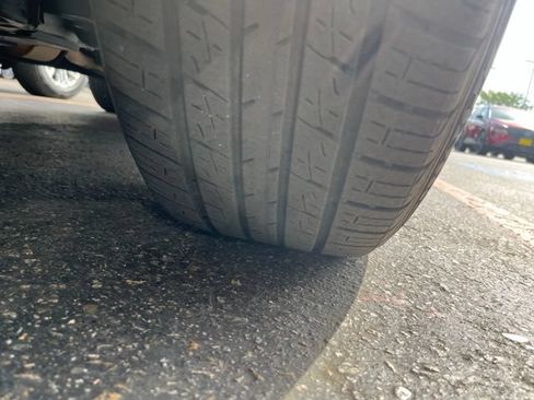 Used 2017 Honda CR-V LX image 2