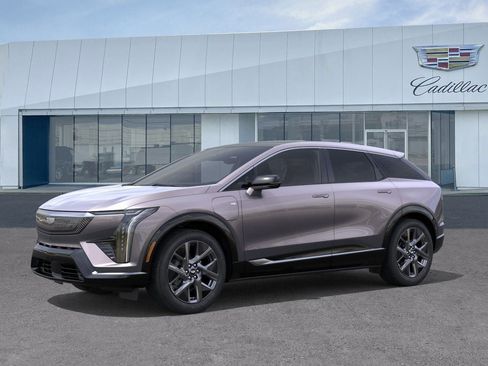 New 2026 Cadillac Optiq Luxury 1 image 2