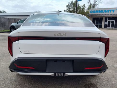 Used 2025 Kia K4 LXS image 7