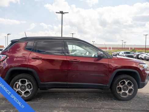 Used 2022 Jeep Compass Trailhawk w/ Trailhawk Convenience Group image 8