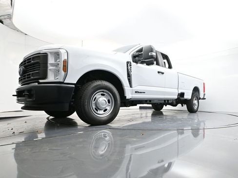 New 2026 Ford F350 XL image 28