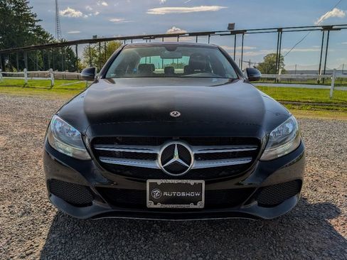 Used 2018 Mercedes-Benz C 300 4MATIC Sedan image 2