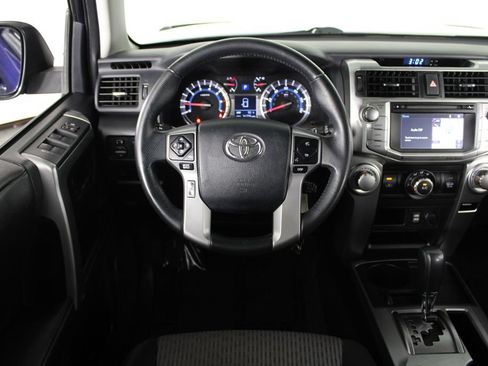 Used 2017 Toyota 4Runner SR5 RWD image 6