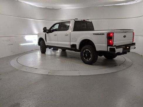 New 2025 Ford F250 Lariat w/ Lariat Ultimate Package image 11