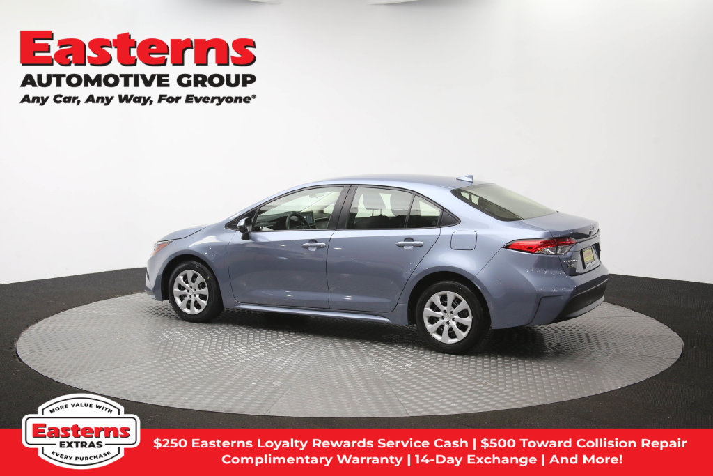 Used 2023 Toyota Corolla LE FWD image 62
