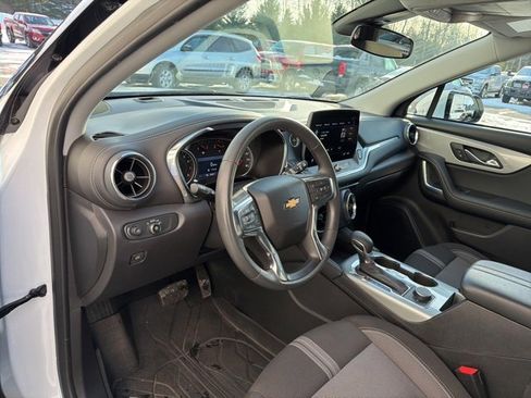 Used 2023 Chevrolet Blazer LT w/ Driver Confidence Package image 12