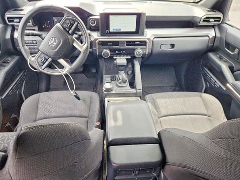 Used 2026 Toyota 4Runner SR5 AWD/4WD image 7