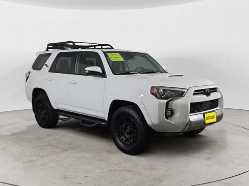 Used 2023 Toyota 4Runner TRD Off-Road Premium w/ Moonroof Package AWD/4WD image 7
