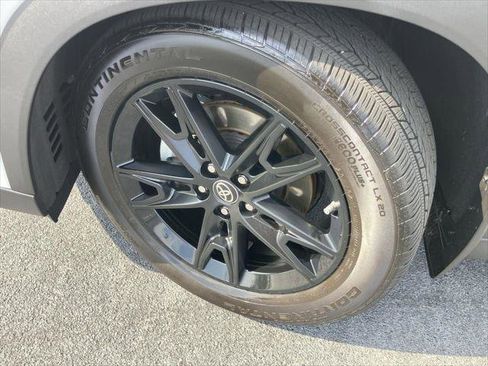 Certified 2025 Toyota Grand Highlander FWD image 9