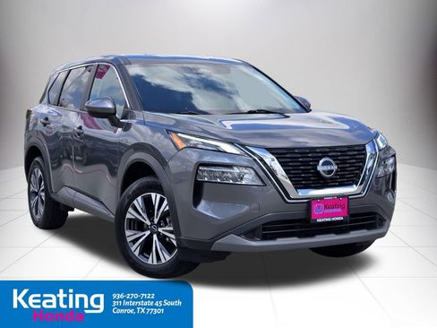 Used 2022 Nissan Rogue SV image 3
