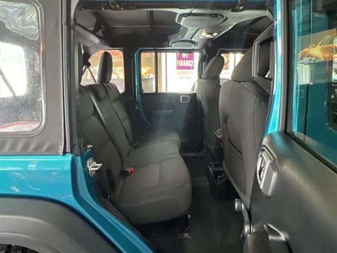 Used 2020 Jeep Wrangler Unlimited Sport image 17