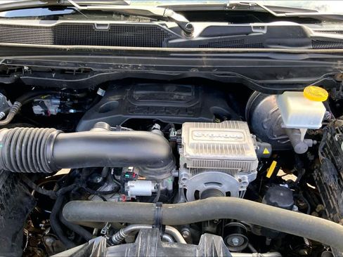Used 2023 RAM 1500 Limited AWD/4WD image 32