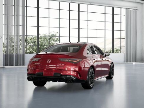 Used 2025 Mercedes-Benz CLA 35 AMG 4MATIC image 22