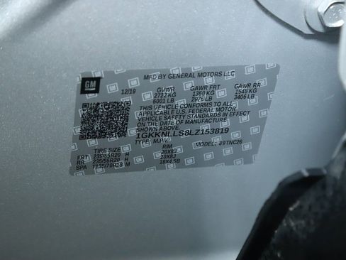 Used 2020 GMC Acadia AT4 w/ LPO, Floor Liner Package image 22