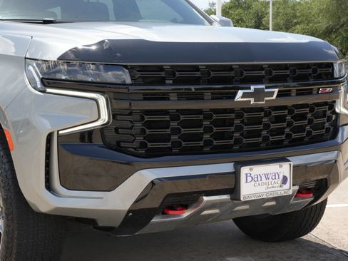 Used 2024 Chevrolet Tahoe Z71 AWD/4WD image 28