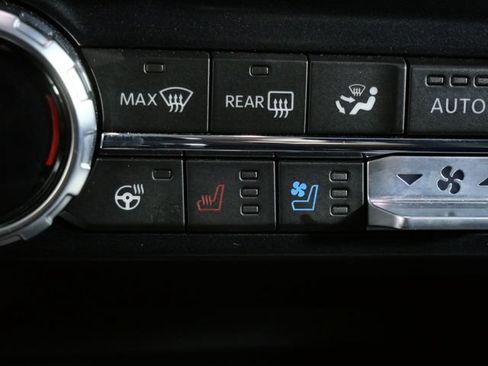 Certified 2023 Ford F150 Lariat w/ Equipment Group 502A High AWD/4WD image 25