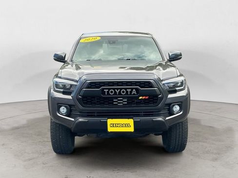 Certified 2020 Toyota Tacoma TRD Off-Road w/ Technology Package AWD/4WD image 8