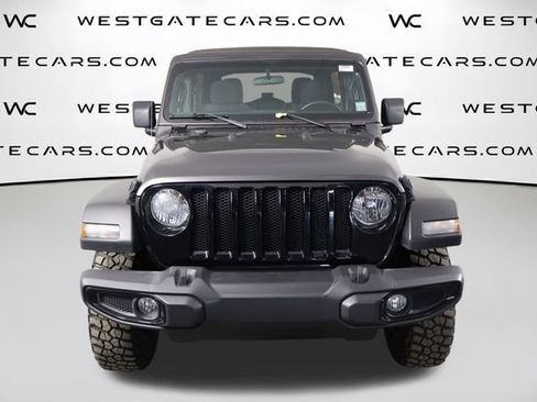 Used 2022 Jeep Wrangler Unlimited Sport AWD/4WD image 2