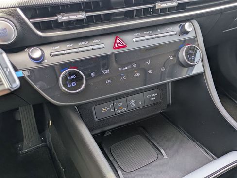 New 2026 Hyundai Sonata SEL FWD image 23