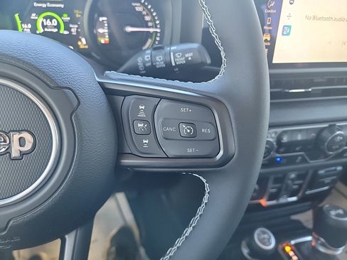 New 2025 Jeep Wrangler Unlimited Sport S 4xe w/ Convenience Group AWD/4WD image 30