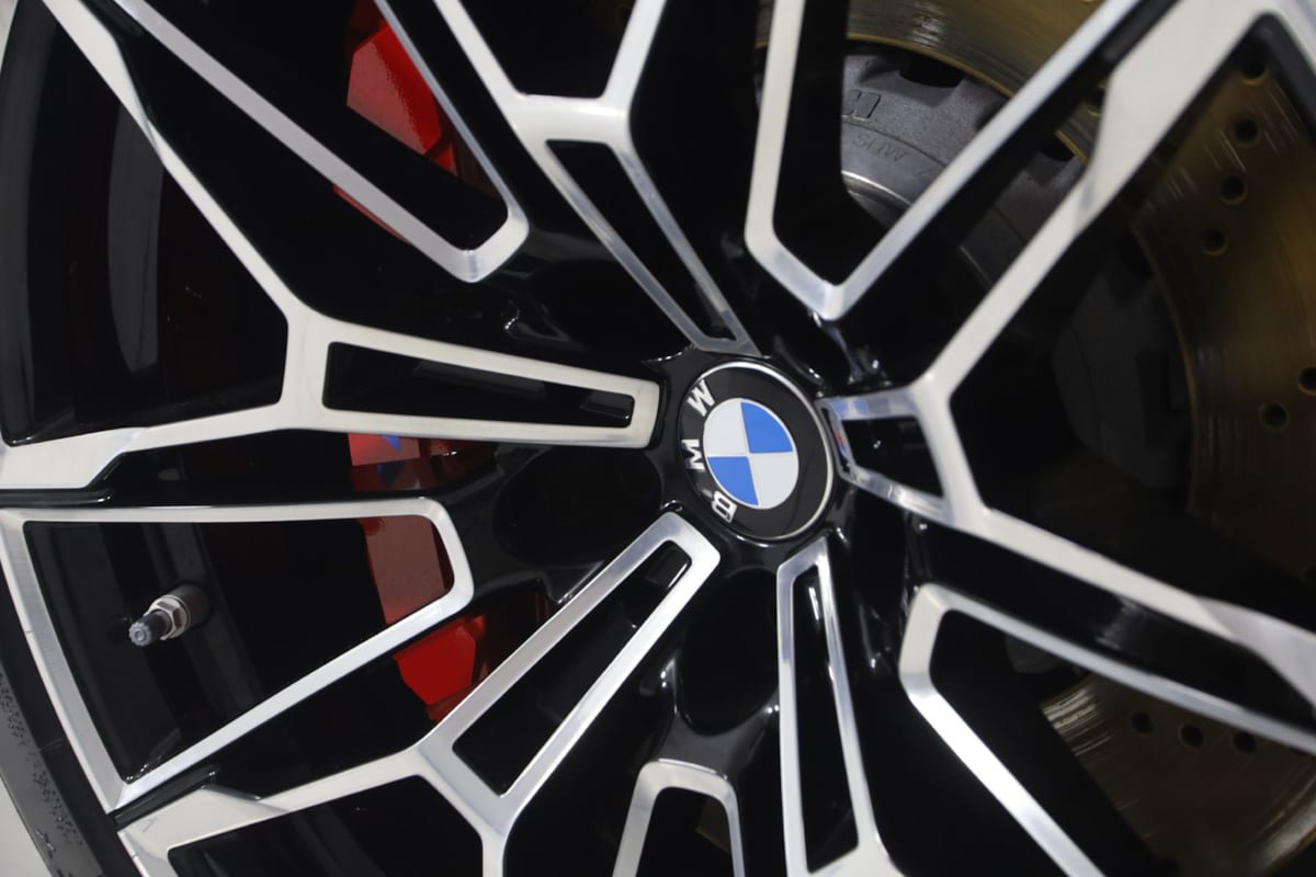 Used 2024 BMW M3 w/ Executive Package RWD image 18