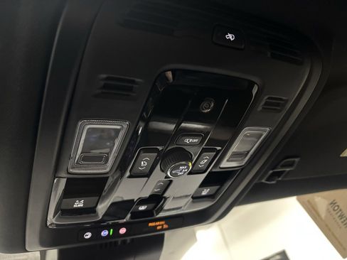 New 2026 Chevrolet Tahoe Premier image 25