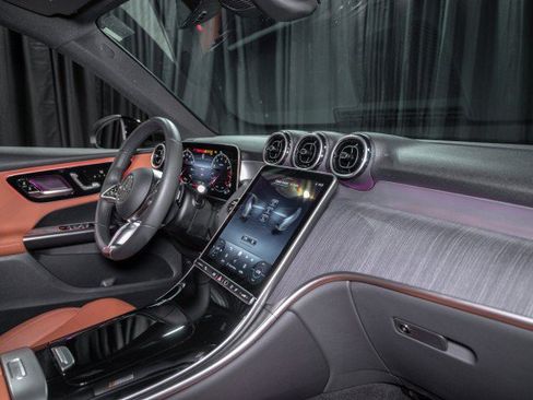 Certified 2026 Mercedes-Benz GLC 300 image 15