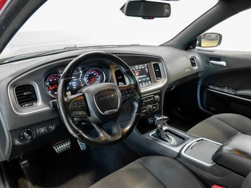Used 2021 Dodge Charger Scat Pack w/ Navigation & Travel Group RWD image 4