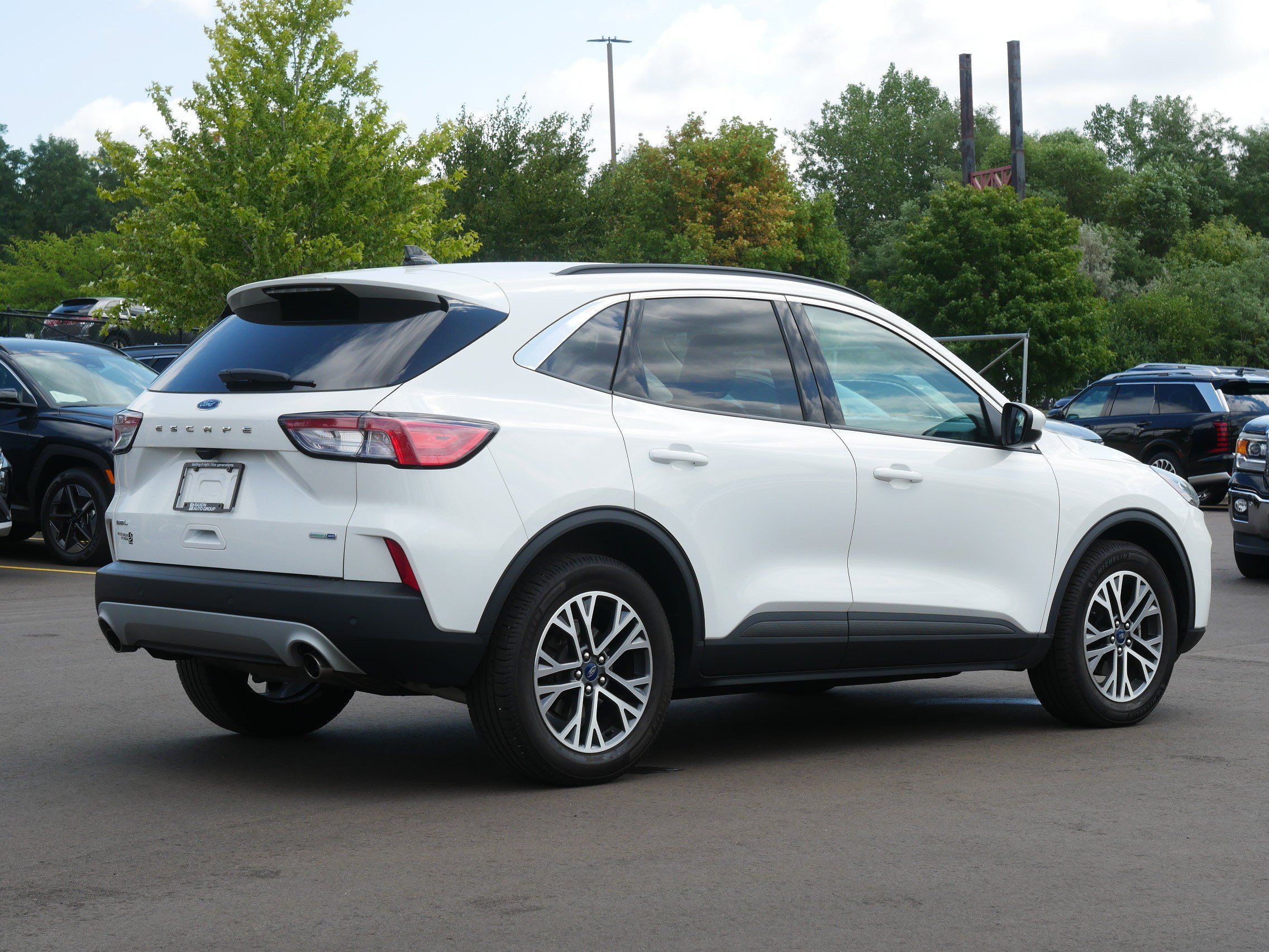 Used 2020 Ford Escape SEL AWD/4WD image 6