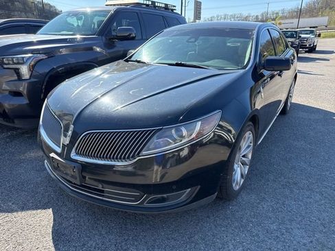 Used 2014 Lincoln MKS FWD image 5