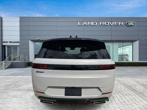 New 2026 Land Rover Range Rover Sport Dynamic SE image 6