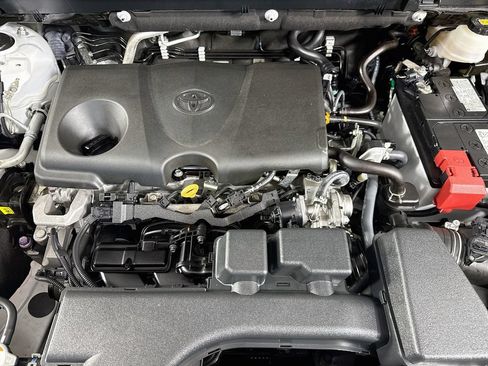 Certified 2023 Toyota RAV4 XLE Premium AWD/4WD image 34