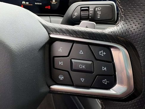 Used 2024 Ford Mustang GT Premium image 11