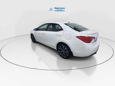 Used 2017 Toyota Corolla L FWD image 8
