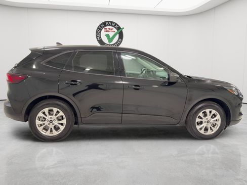 Used 2026 Ford Escape Active w/ Tech Pack #1 FWD image 6