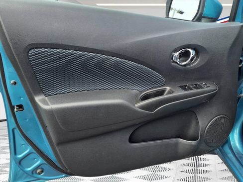 Used 2015 Nissan Versa Note SV FWD image 13
