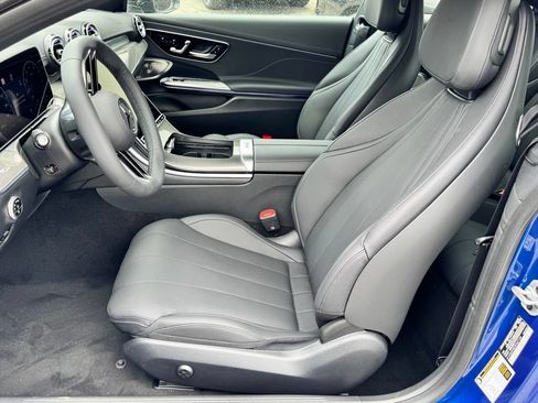 Used 2025 Mercedes-Benz CLE 300 4MATIC Coupe image 18